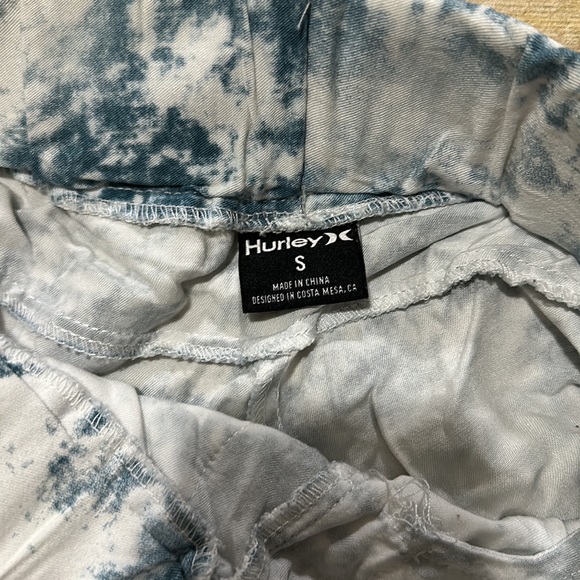 Hurley Tie Dye shorts - Picture 5 of 5